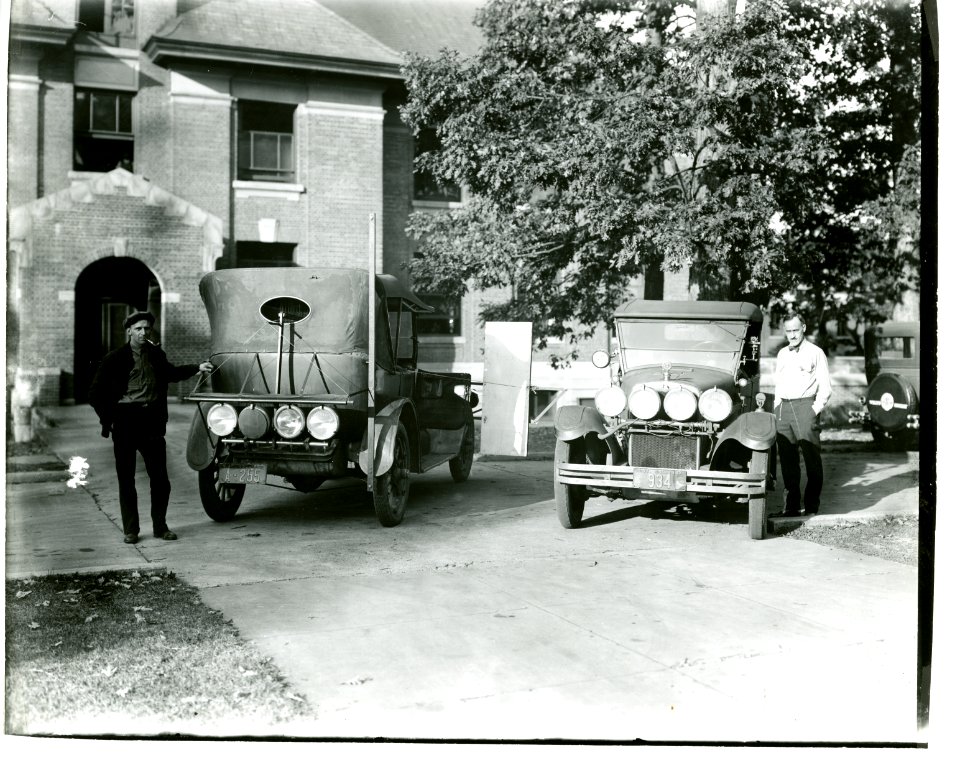 Headlight and taillight testing at NBS, ca 1927