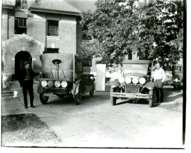 Headlight and taillight testing at NBS, ca 1927