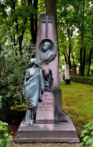 Headstone of Fyodor Stravinsky by V Beklemishev and L Pozen