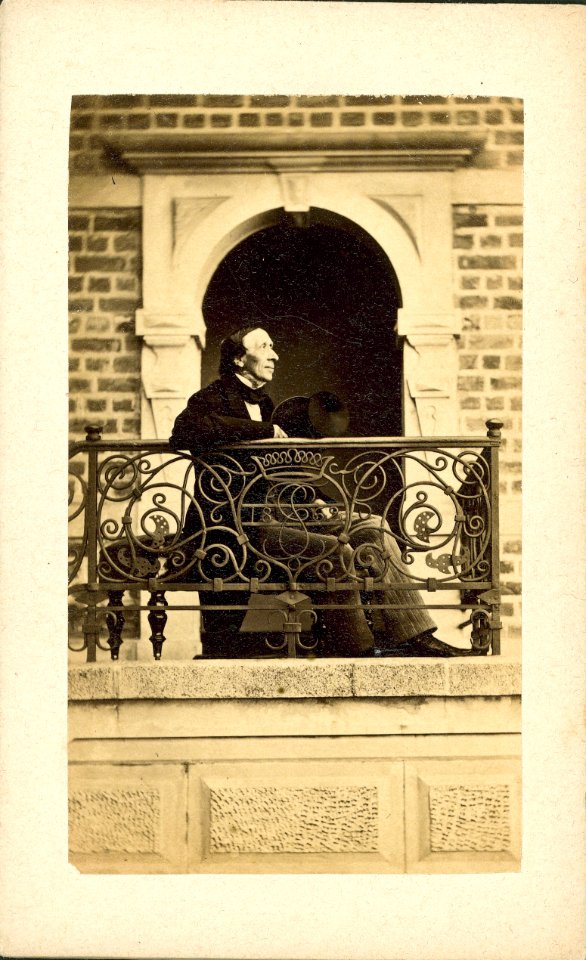 HCA at Frijsenborg 1865 by Henrik Tilemann 02