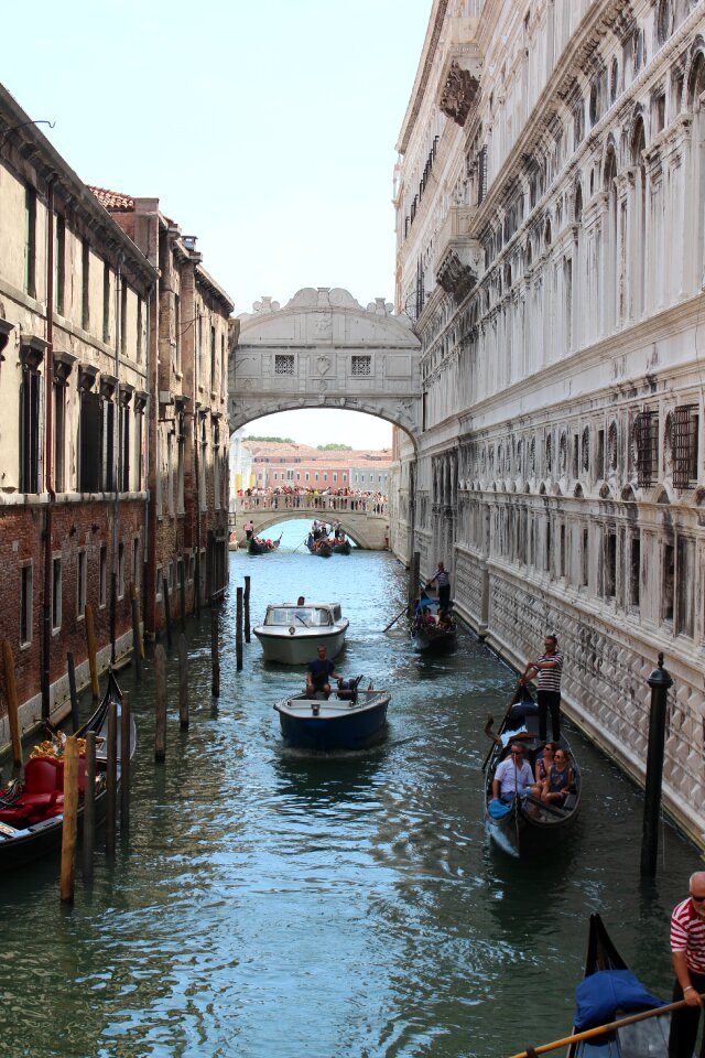 Landmark canal gondola photo