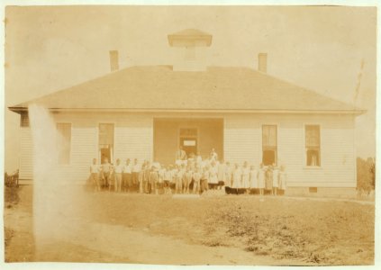 Hebbardsville School. Principal is new and said 'Only a few absent.' School opened September 5th. LOC nclc.00517