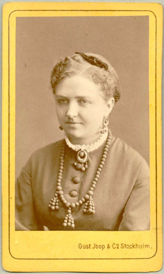 Hedvig Harling, porträtt - SMV - H9 054