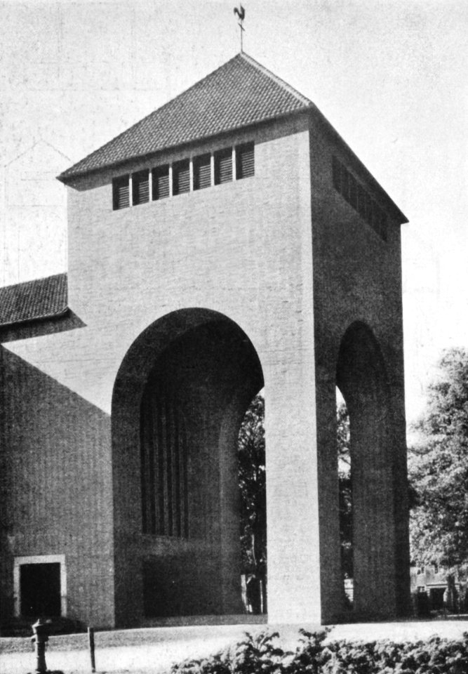 Heilig-kreuz bocholt by hugo schmoelz