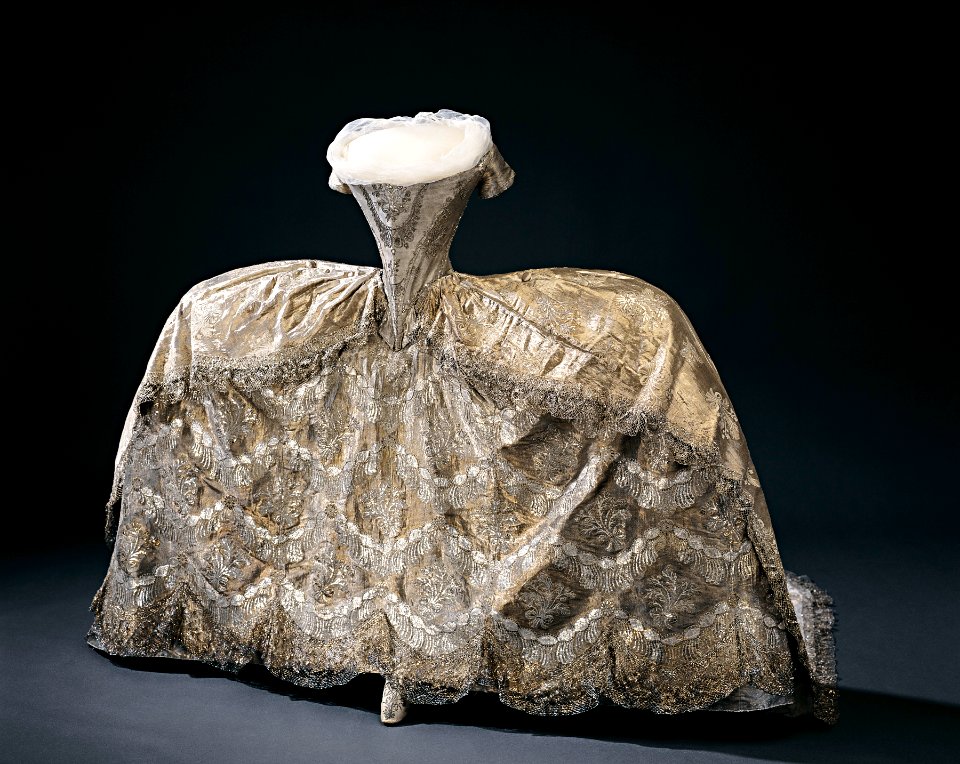 Hedvig Elisabeth Charlottas bilägersdräkt - Livrustkammaren - 56681