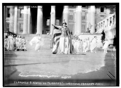Hedwig Reicher as Columbia) in Suffrage Pageant LCCN2014691456 photo