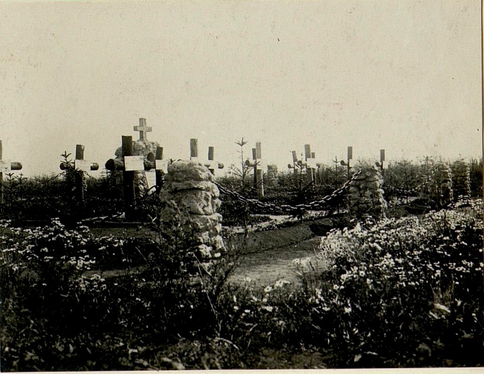 Heldenfriedhof bei Feldjägerbataillon 32 (BildID 15527471)