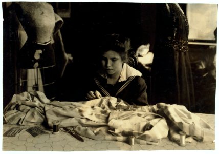 Helen Anderson, 16 years old. Works for Madame Robinson 'Gowns,' Copley Square, Pierce Building. LOC cph.3b05706