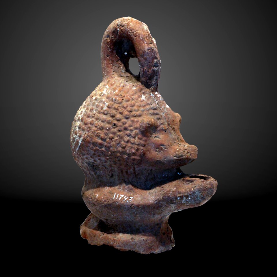 Hedgehog-shaped lamp-MAHG 011793-IMG 1212-gradient