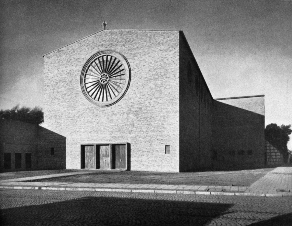 Heilig-kreuz osnabrueck-schinkel by hugo schmoelz