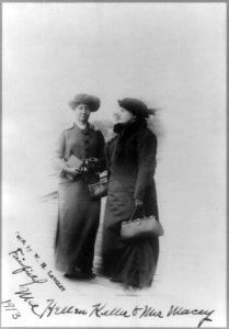 Helen Keller and Mrs. John A. Macy (Anne Sullivan) LCCN2002706628