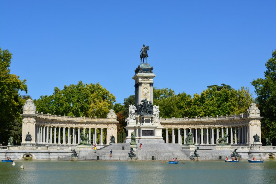 Monument spain woods