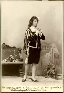 Helga Rundberg, rollporträtt - SMV - H4 096