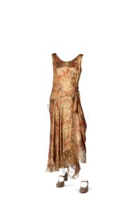 Hellång klänning av guldlamé och sidenbrokad med rött, svart och blått inslag - Hallwylska museet - 89258 photo