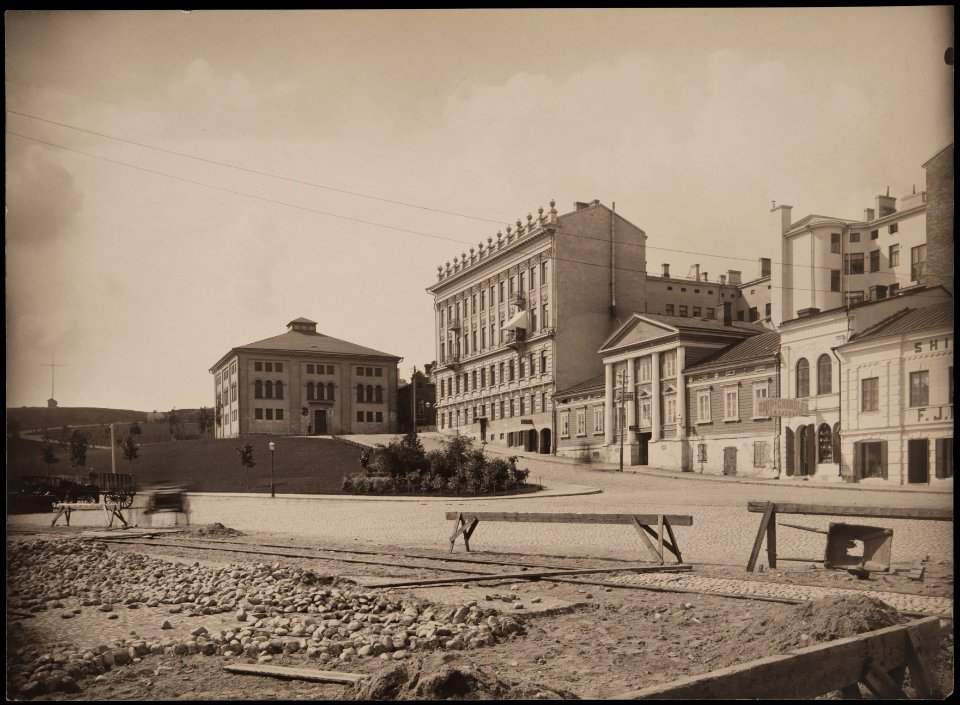 Helsinki 1895, Eteläranta 2, 4, 6. Bernhardinkatu 4. - G16105 (hkm.HKMS000005-km0000m89f)