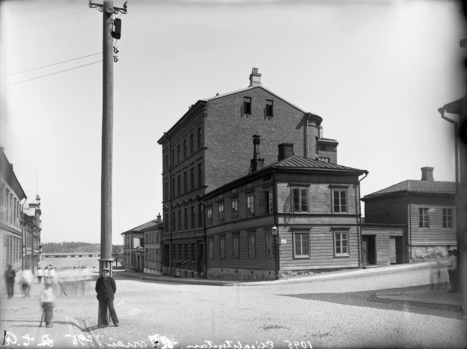 Helsinki 1895, Liisankatu 2, 4. Meritullinkatu 23. - N1095 - hkm.HKMS000005-km0000mbdz
