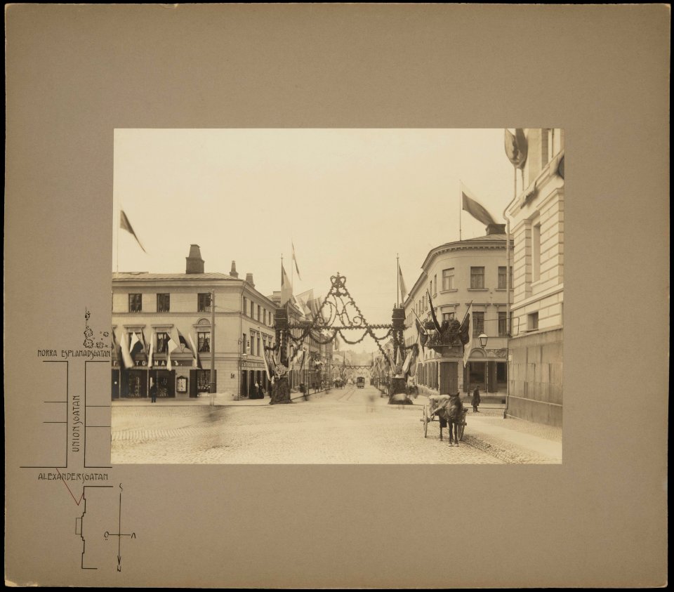 Helsinki 1896, Unioninkatu 23, 25, 27, 28, 30, 32. Aleksanterinkatu 28, 30. - G16204 - hkm.HKMS000005-km0000m94m