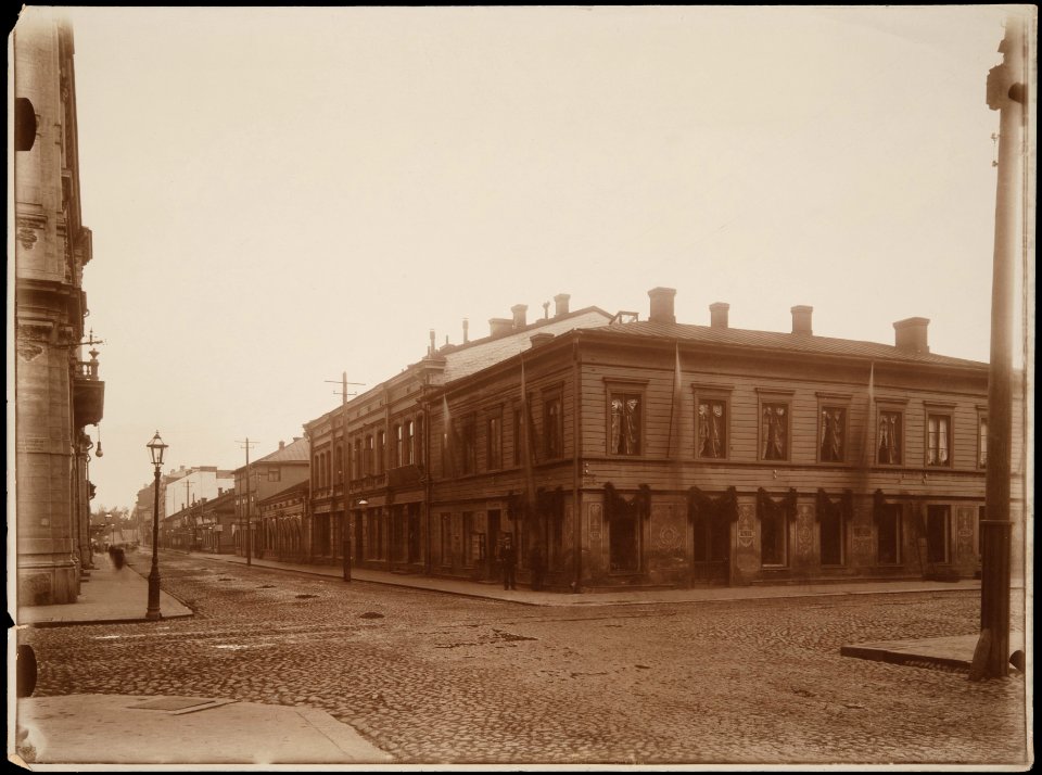 Helsinki 1897, Aleksanterinkatu 13, 15. Mikonkatu 5, 7, 9, 11. - G16117 - hkm.HKMS000005-km0000m8fj