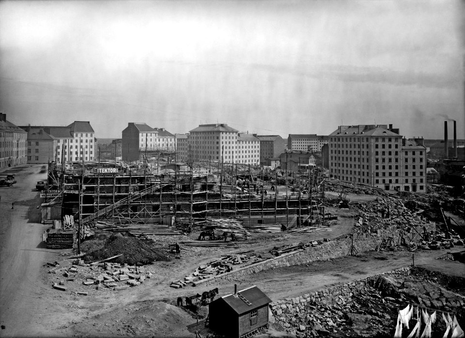 Helsinki 1929, Agricolankatu 1-3. Torkkelinkatu 3, 5, 7, 9, 11, 13. Franzeninkatu 1, 5. Pengerkatu 17, 18, 23, 25. Sakarinkatu 3. Hämeentie 23, Vilhovuorenkuja 18, 20. - N25821 (hkm.HKMS000005-km0000mv40)