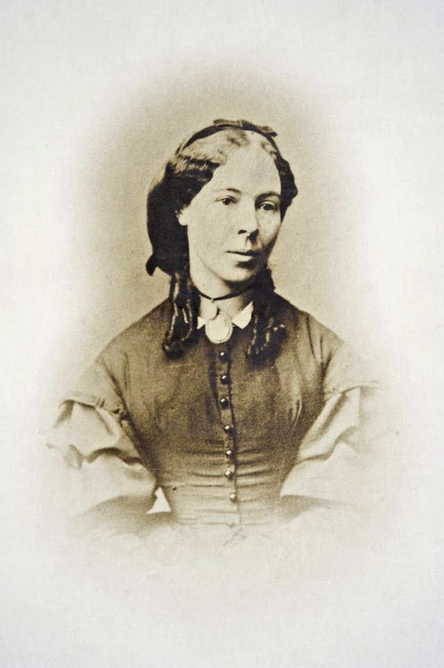 Helena Scott portrait01 big