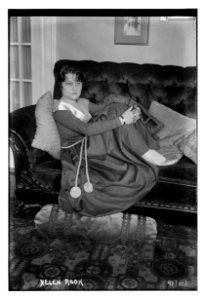 Helen Rook LCCN2014704280