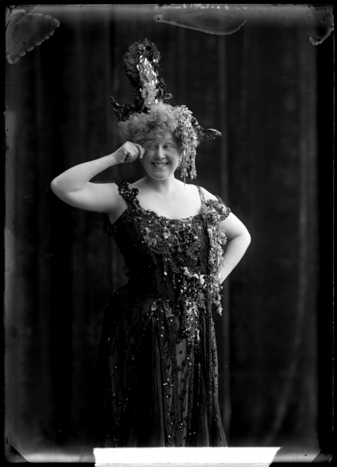 Helfrid Lambert in Underbarnet at Södra teatern 1906 - SMV - GL007
