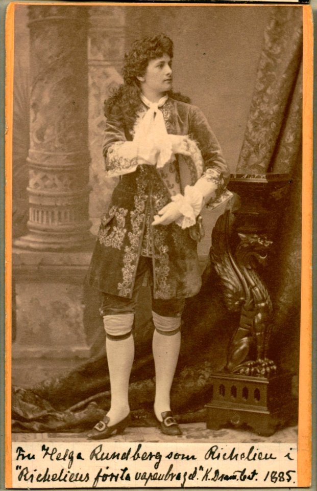 Helga Rundberg, rollporträtt - SMV - H4 108