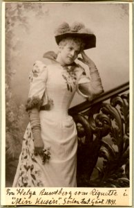 Helga Rundberg, rollporträtt - SMV - H4 115