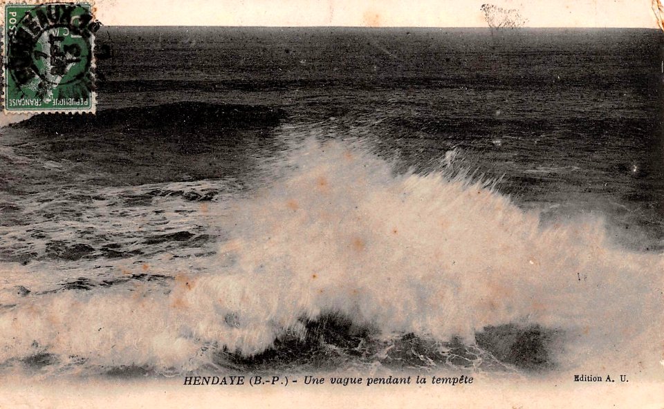Hendaye - vague (A.U.)