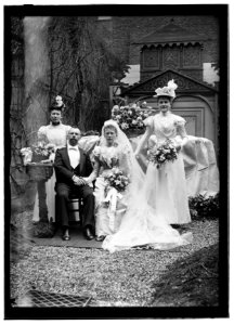 Hendrik Olie (1850- ) en Hendrika ('Riek') Kost (1857- ) (max res)