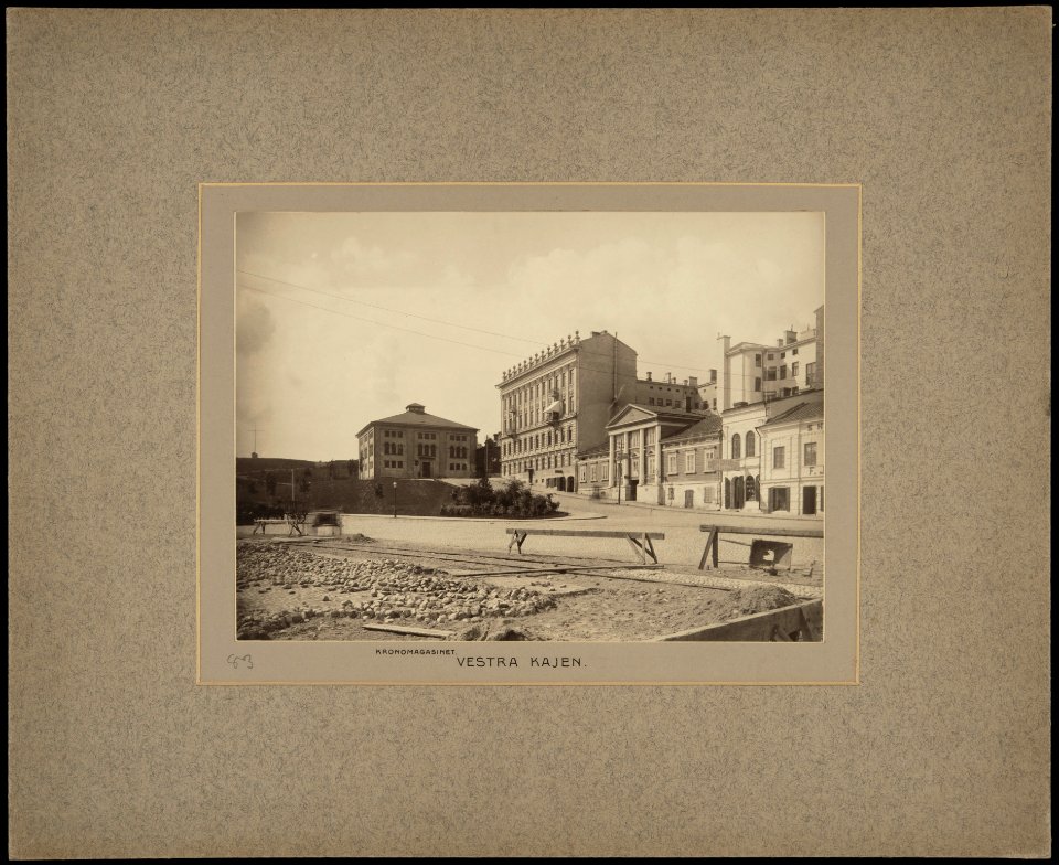 Helsinki 1895, Eteläranta 2, 4, 6. Bernhardinkatu 4. - G16193 (hkm.HKMS000005-km0000m90a)