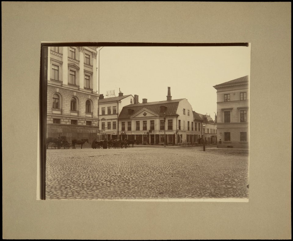 Helsinki 1891, Senaatintori. Aleksanterinkatu 14, 16, 18, 20. Snellmaninkatu 1. Katariinankatu 3. - G16174 - hkm.HKMS000005-km0000m8tc