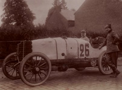 Henri Rougier sur de Dietrich en 1904
