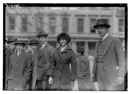 Henrietta Noble LCCN2014695652