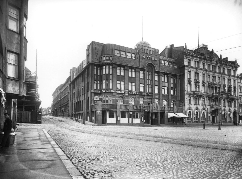 Helsinki 1920, Mikonkatu 19, 17 - Vilhonkatu 6, 4 - N25587 (hkm.HKMS000005-km00300m)