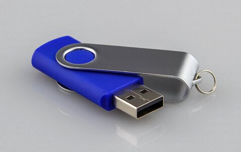Data store storage medium data stick