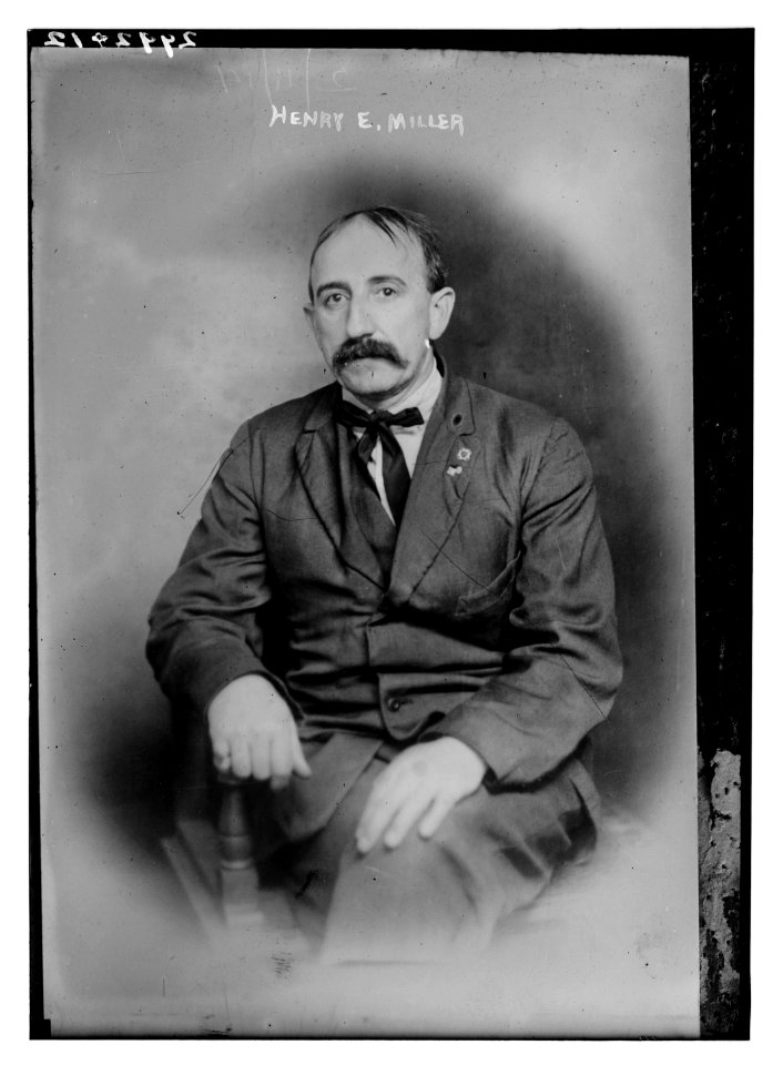 Henry E. Miller LCCN2014695458
