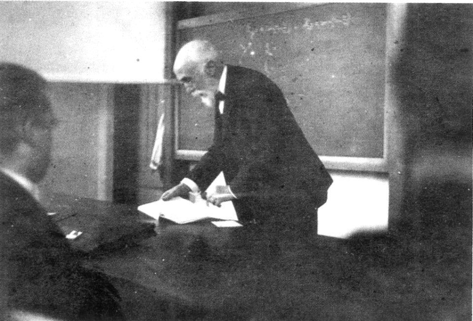 Hendrik Antoon Lorentz at his farewell lecture, Leiden University, 1923