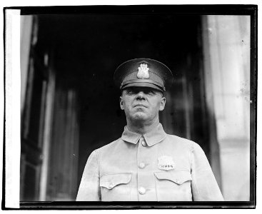 Henry R. Levy LCCN2016828604