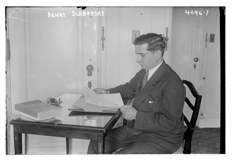 Henry Slabotsky LCCN2014705265