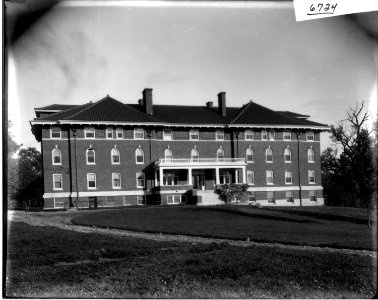 Hepburn Hall, Miami University ca. 1905 (3199629275) photo