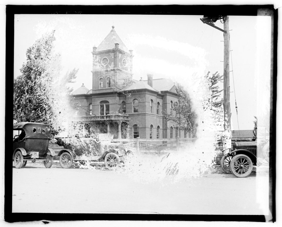 Herald Colonial Beach Tour LCCN2016828238