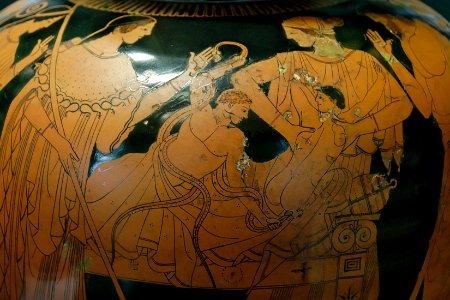 Herakles strangling snakes Louvre G192