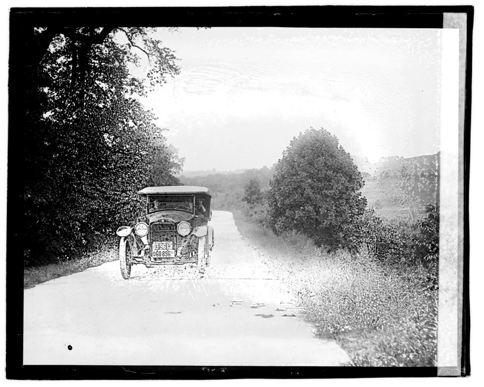 Herald Havre de Grace Tour, Liberty Six LCCN2016828794
