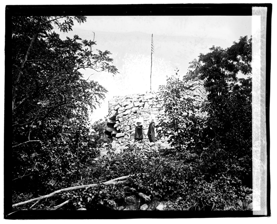 Herald Sheperdstown Tour, Geo. Washington Monument LCCN2016828440