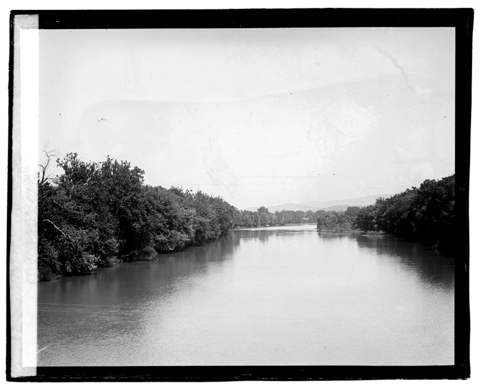 Herald Staunton Tour, Shenandoah River LCCN2016828809