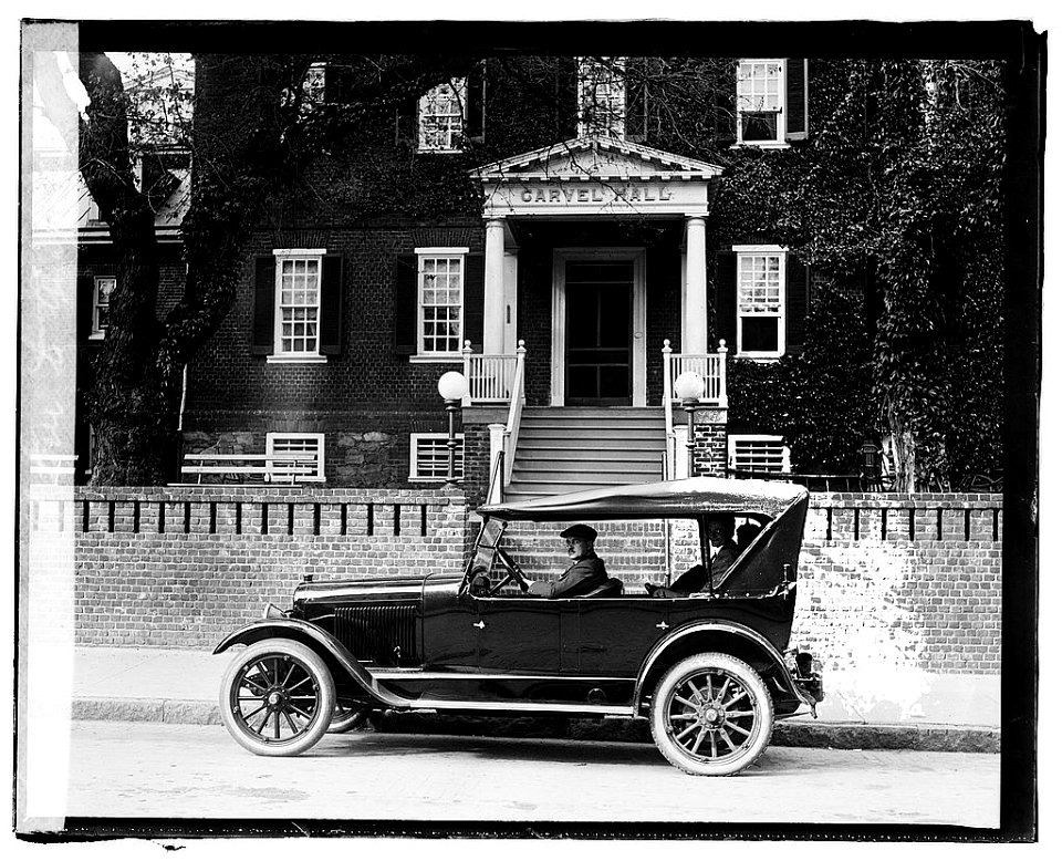 Herald tour to Annapolis LCCN2016828069