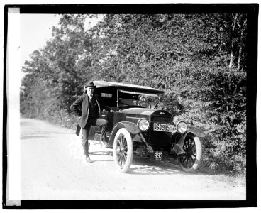 Herald tour, Point Comfort, Gardener car LCCN2016828932