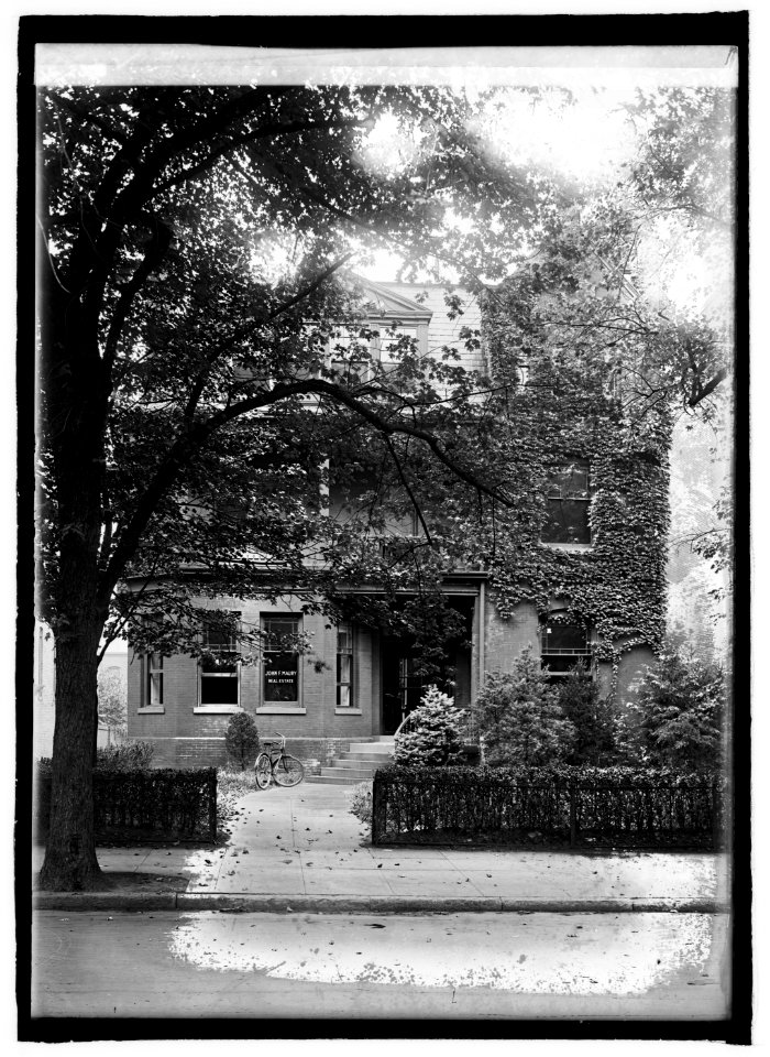 Herald, 1731 K, NW LCCN2016822090