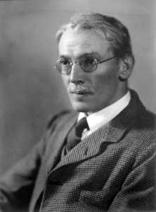 Herbert Edward Palmer, by Elliott & Fry